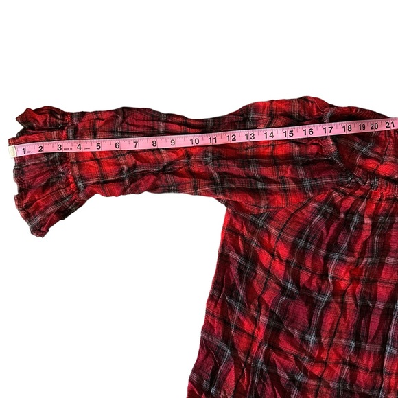 REPUBLIC Plaid Riffle Hem Versatile Long Sleeve Top in Red Black Large - Picture 6 of 7